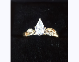  Золотое кольцо с бриллиантом 0,5 карат
