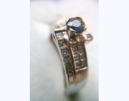 Золотое кольцо с сапфиром и бриллиант, оценка геммолога 16р 