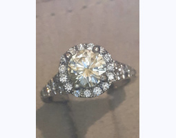 Перстень з діамантами. 1.61 ct. 