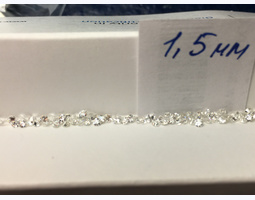 Бриллианты натуральные природные 1,6мм 0,017кт
