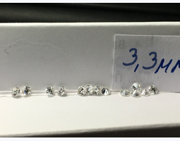 Бриллианты натуральные природные 3,3мм 0,14кт