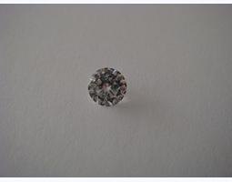 Бриллиант 0,90 ct D/VS2