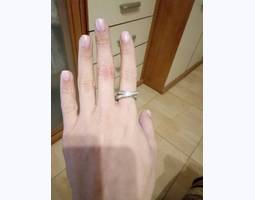 Продам серебряное итальянское кольцо с цирконием