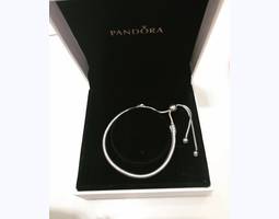 Продам браслет Pandora